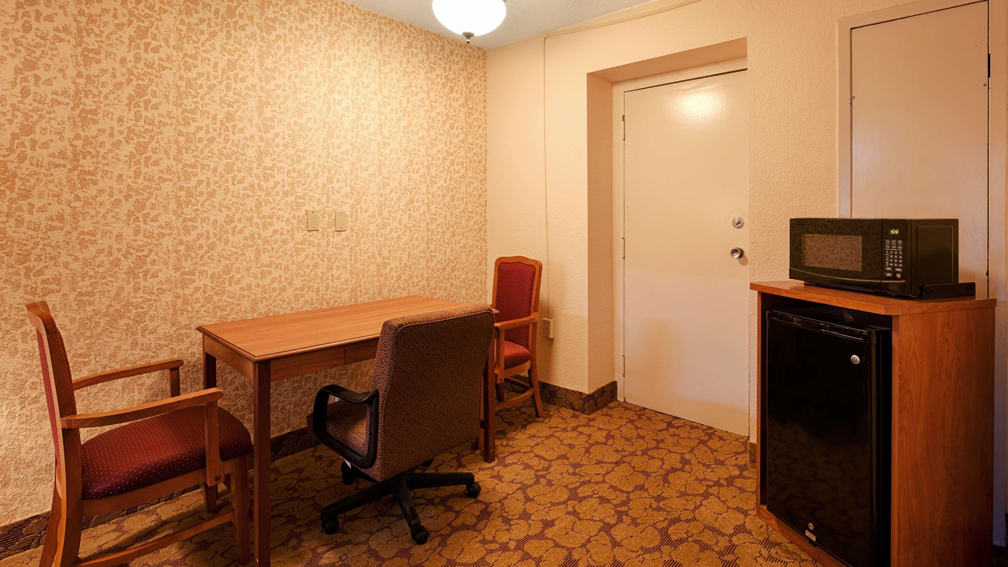Best Western Tulsa Airport Eksteriør bilde
