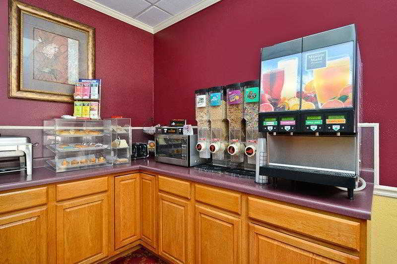 Best Western Tulsa Airport Eksteriør bilde